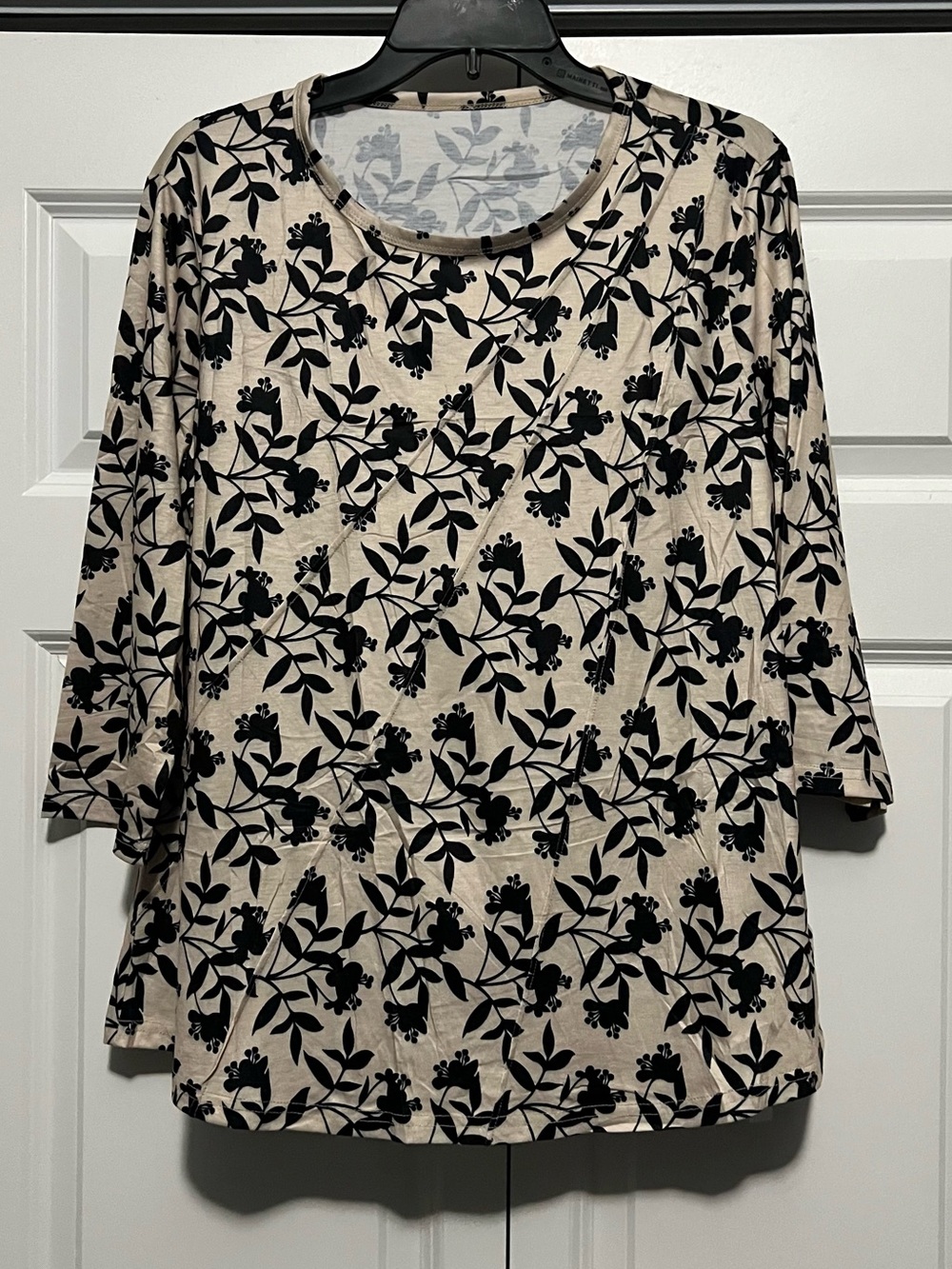Lomon Flowy Floral Top NWT